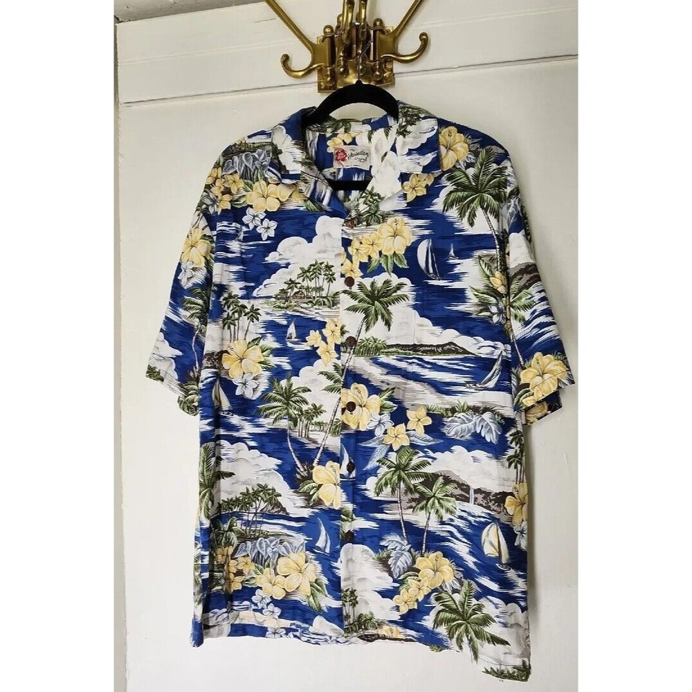 Hilo Hattie Hawaiian Shirt Mens Large Short Sleeve Button Up Made in Hawaii USA